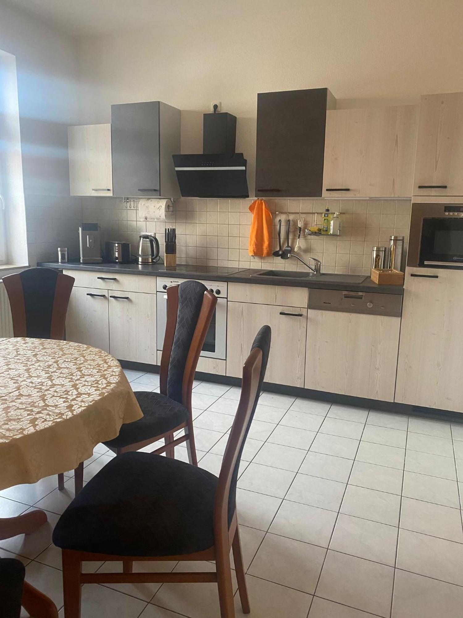 Fewo "Franzi" 5 Personen, Zentrale Lage, Parkplatz Dessau-Rosslau Екстер'єр фото