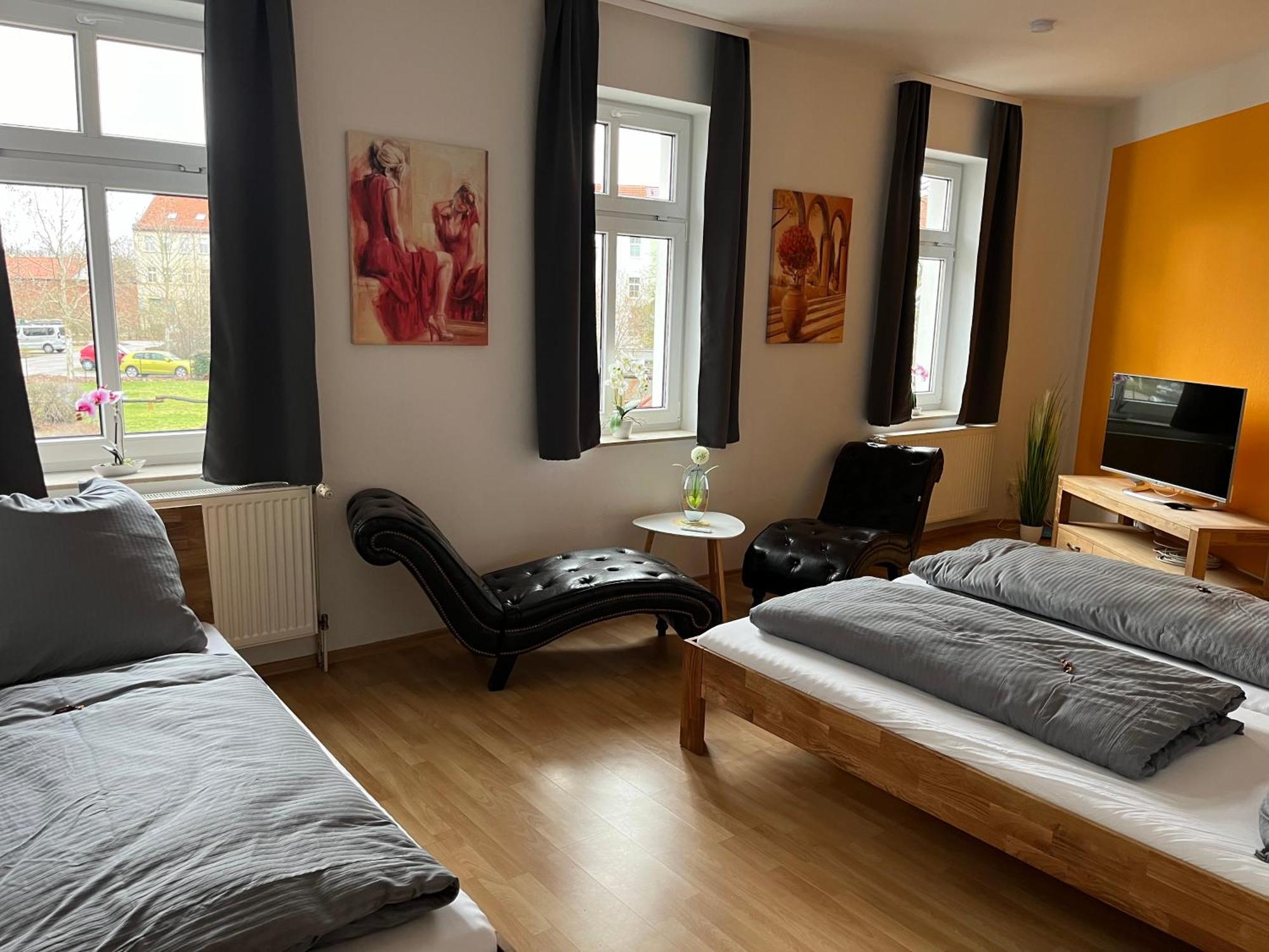 Fewo "Franzi" 5 Personen, Zentrale Lage, Parkplatz Dessau-Rosslau Екстер'єр фото